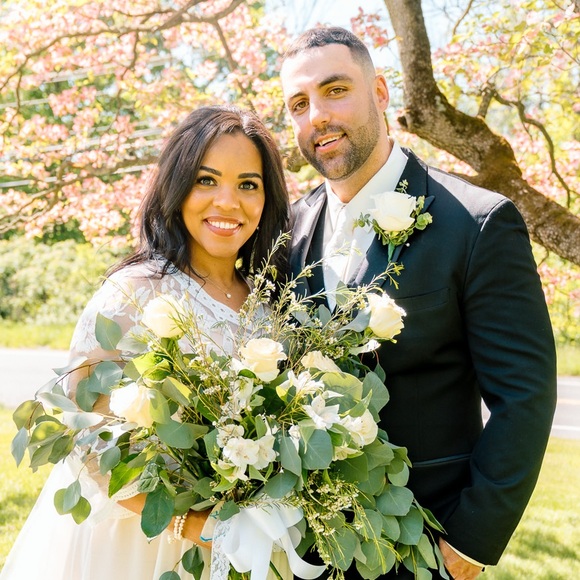 Meet your Posher, Lauren - Picture 1 of 1